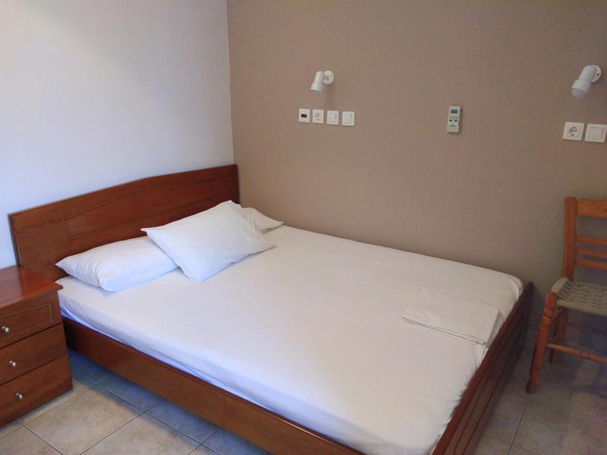 Rooms-Studio Anagnostou Loutra Edipsou  Exterior foto