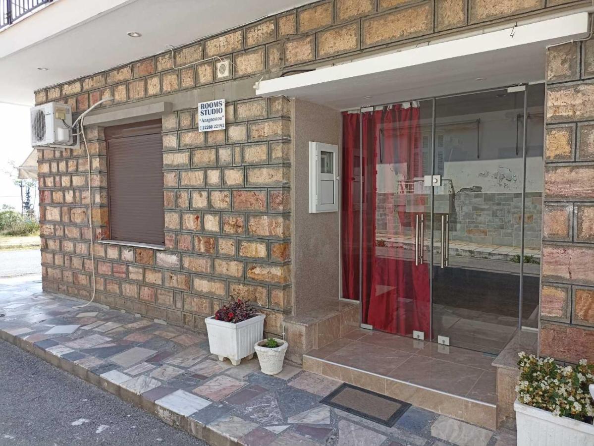 Rooms-Studio Anagnostou Loutra Edipsou  Exterior foto