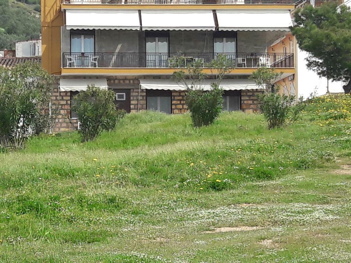Rooms-Studio Anagnostou Loutra Edipsou  Exterior foto